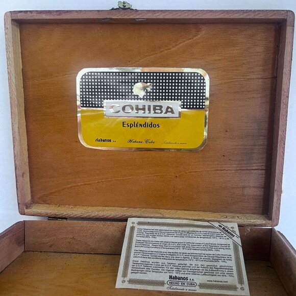 Cohiba Espléndidos Wooden Cigar Box Hinged Lid Clasp Closure Handcrafted Sticker - Picture 14 of 15
